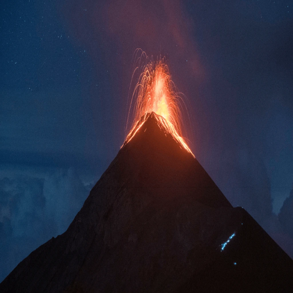 Científicos confirman la existencia de un "lago de lava" en el volcán del fin del mundo