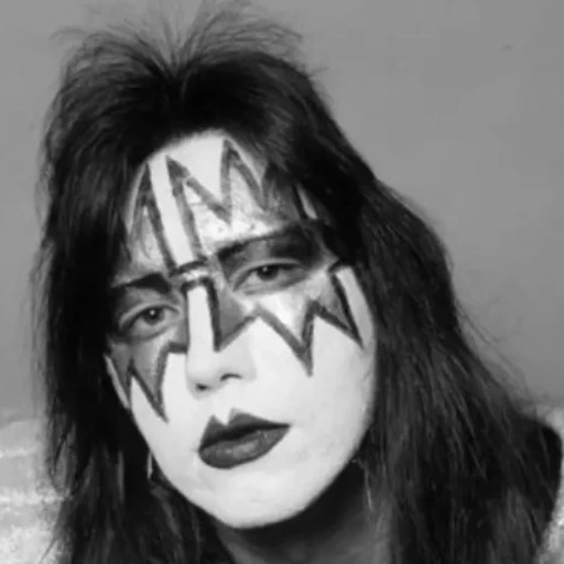Fallece Ace Frehley, guitarrista original de KISS
