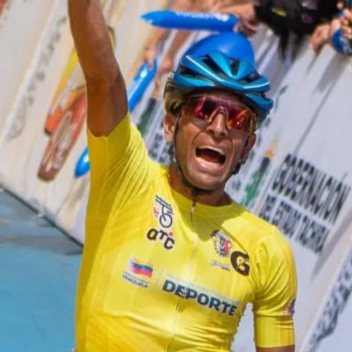 Jorge Abreu se baña de gloria y se lleva la "Grande de América