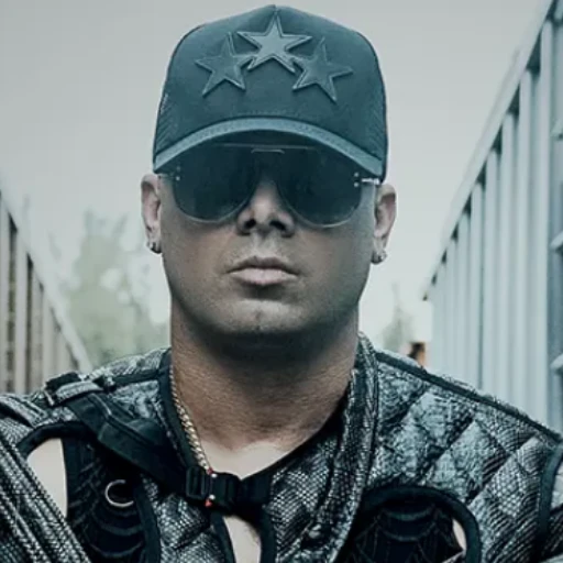 Wisin anuncia la creación de la Universidad Del Perreo