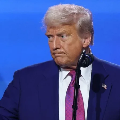 Trump aseguró que "la matanza en Irán está cesando", pero no descarta del todo una intervención..