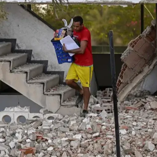 Al menos 164 muertos y 971 heridos por sismos en Venezuela