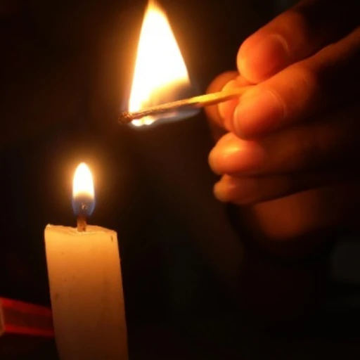 Ecuador anuncia cortes de luz de hasta cuatro horas para prevenir afectaciones por El Niño
