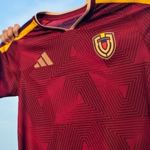 FVF presenta nueva camisa de la Vinotinto inspirada en los tepuyes