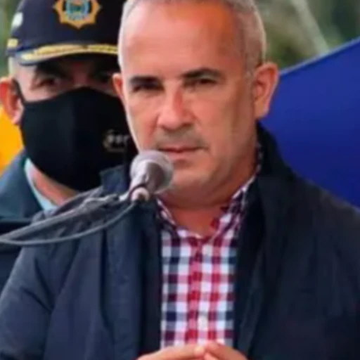 Sancionan vehículos de transporte ilegal que operan entre San Cristóbal y la frontera