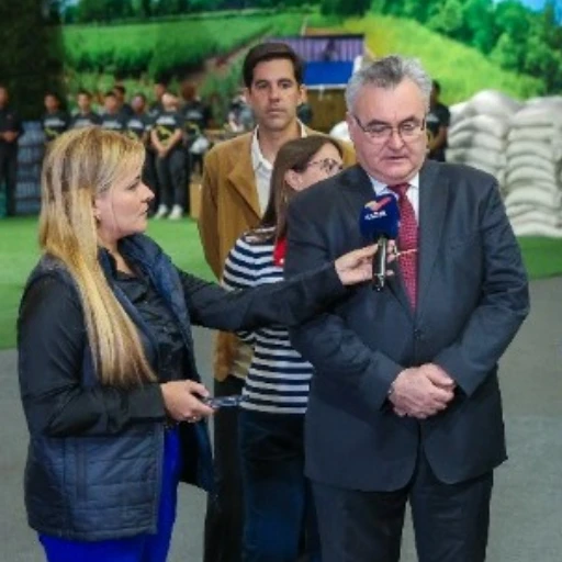 Rusia envía 35 toneladas de ayuda humanitaria para atender emergencia por terremotos en Venezuela