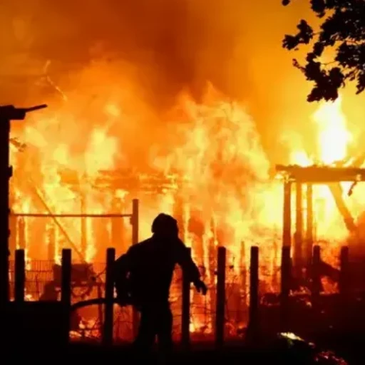 Emergencia nacional por incendios: España despliega todos sus recursos ante una situación crítica