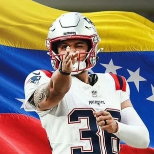 Venezolano Andy Borregales hace historia al clasificar para el Super Bowl LX