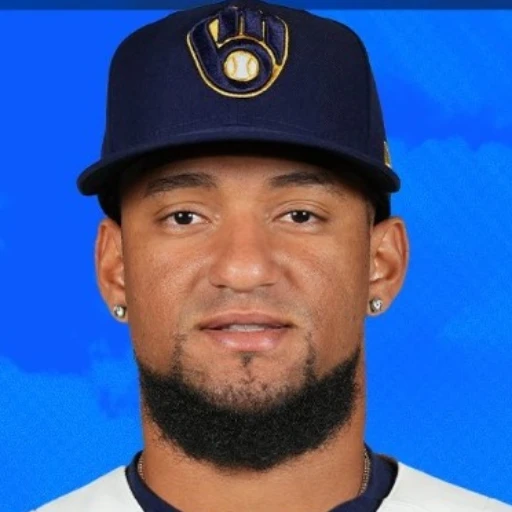 Cerveceros de Milwaukee adquirió al venezolano Luis Matos