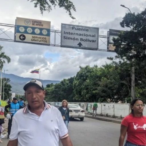 Desde las 11 de la mañana inició cierre intermitente del puente Simón Bolívar