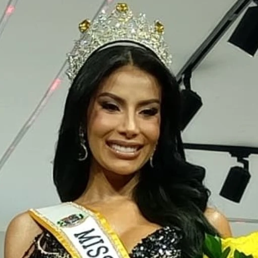 Rubí Esmeralda Crespo Pérez fue coronada como Miss Intercontinental Venezuela.