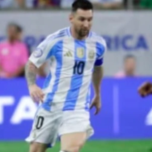 Scaloni avisa a Canadá: Messi juega siempre, "incluso sin estar al 100%"