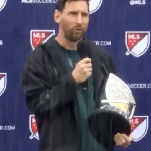 Messi inaugura su propio torneo sub-16 con academias de equipos europeos y americanos