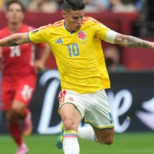 James Rodríguez iguala a Ospina como el jugador con más partidos en la selección Colombia