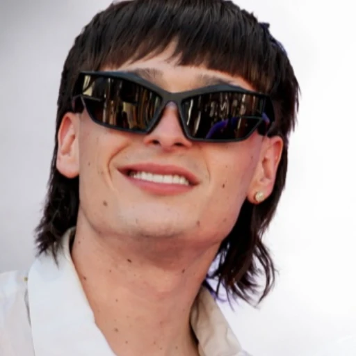 Peso Pluma envuelto en un escándalo por vinculación con «El Mencho”, narco asesinado en México