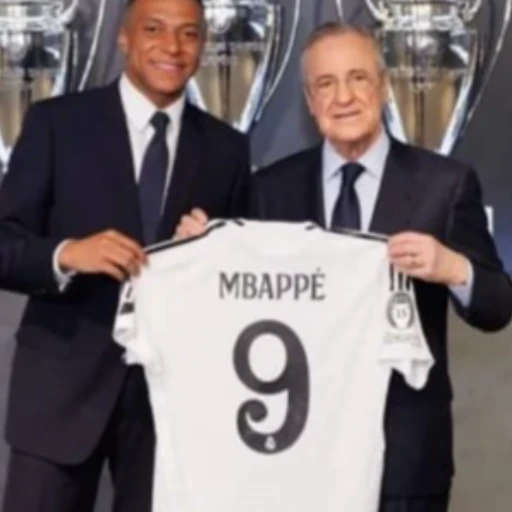 Mbappe firmó contrato con el Real Madrid