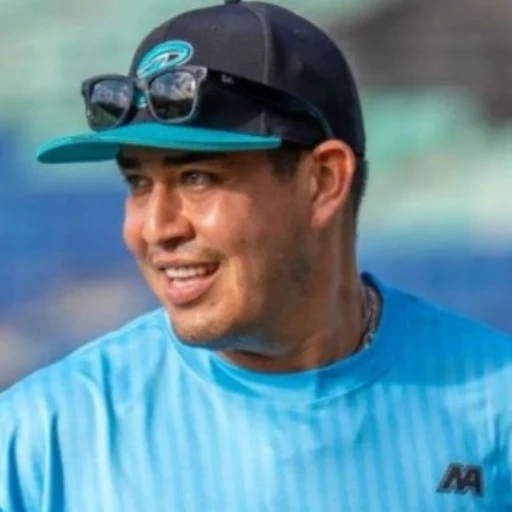 Ramón Flores alcanza los 400 hits en la LVBP