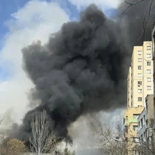 EEUU pide a sus ciudadanos que abandonen 14 países de Oriente Medio